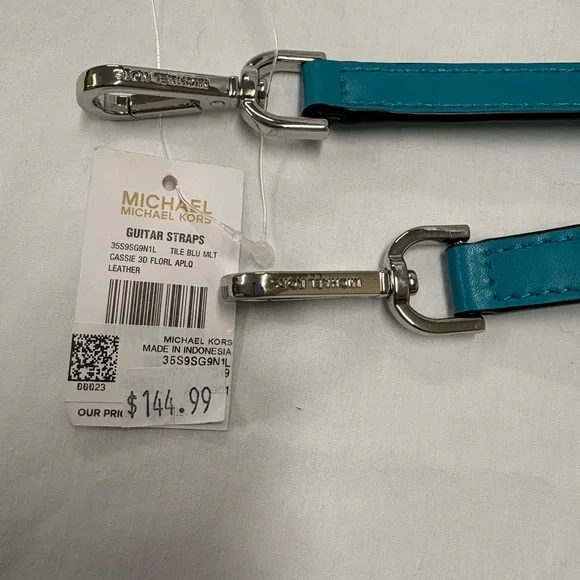 Michael Kors Blue Cassie 3D Floral Guitar Crossbody Strap  display picture 1